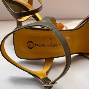 Olive green Piero Lunardi healed sandals
